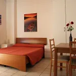 Nobel Apartahotel 3*