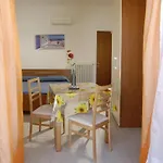 Nobel Apartahotel 3*