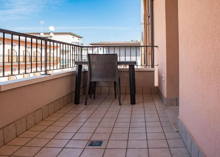 Nobel Aparthotel 3*